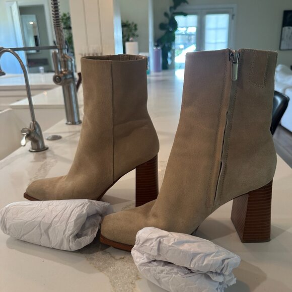 Sam Edelman Tan Suede Boot Heels / Booties - Size 8 - Picture 7 of 8